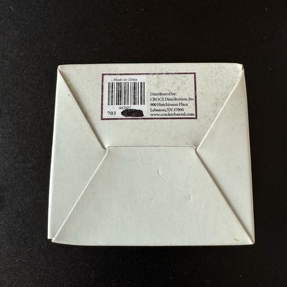 Jeweled Collection Hinged Ceramic Chihuahua Box - Picture 10 of 10